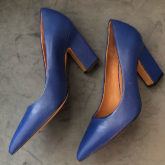 NWOT SARTO Cobalt Sasha Leather Pump - Picture 4 of 5